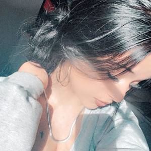 Meet your Posher, Rosa